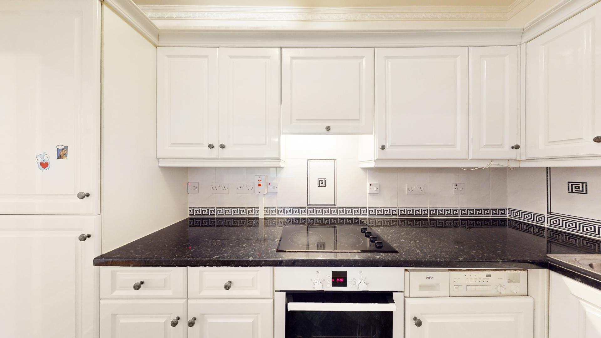 			2 Bedroom, 1 bath, 1 reception Flat			 Cavendish Road, Kilburn